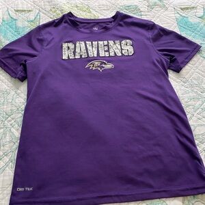 Size M 10-12 Ravens Purple Kids Performance Dri Tek NFL T-Shirt